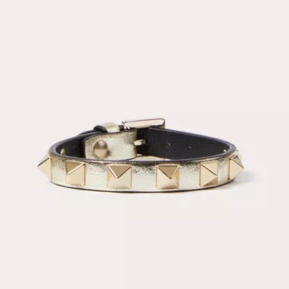 Valentino Garavani Rockstud bracelet in laminated calfskin leather